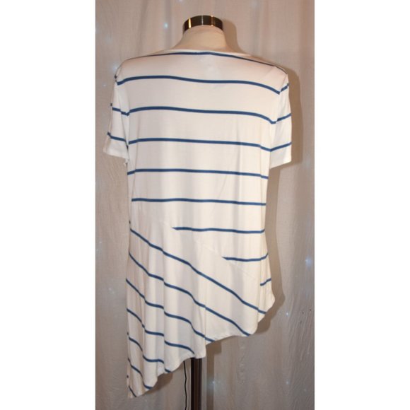 Chicos white/blue striped top size 2 (12/14) - Picture 3 of 8
